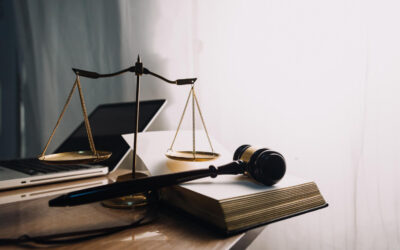 Czy sąd może zmusić do zniesienia współwłasności? Uprawnienia i granice ingerencji